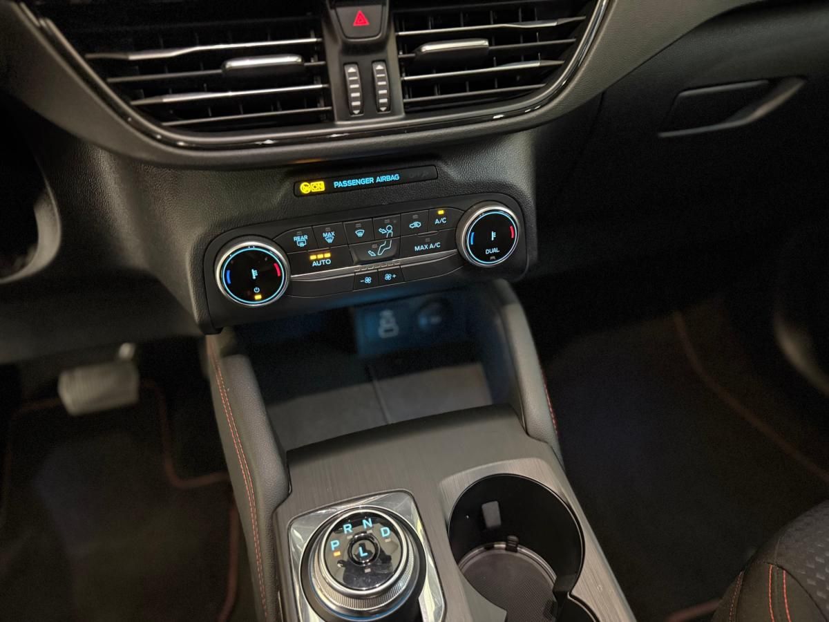 ford-kuga-2023-hibrido-a-gasolina-2488cc
