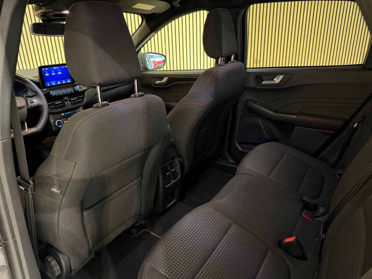 ford-kuga-2023-hibrido-a-gasolina-2488cc