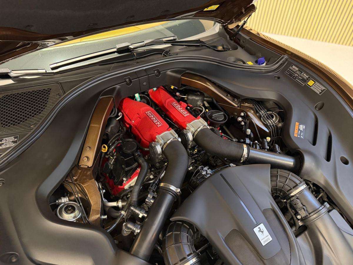 ferrari-roma-2021-gasolina-3855cc