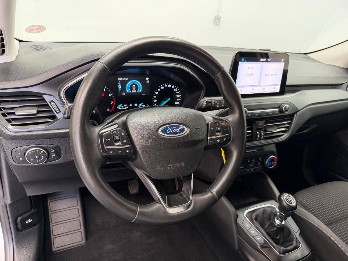 ford-focus-sw-2023-gasolina-998cc