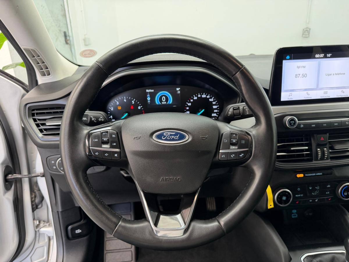 ford-focus-sw-2023-gasolina-998cc