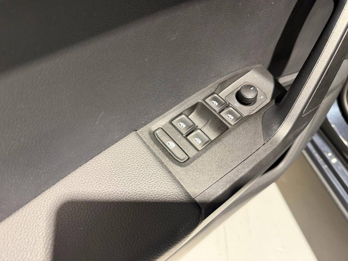 seat-ibiza-2019-gasolina-999cc
