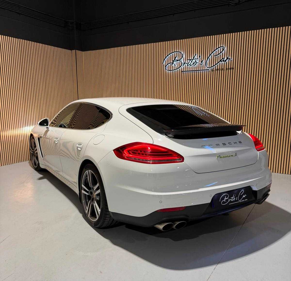 porsche-panamera-2014-hibrido-a-gasolina-2995cc