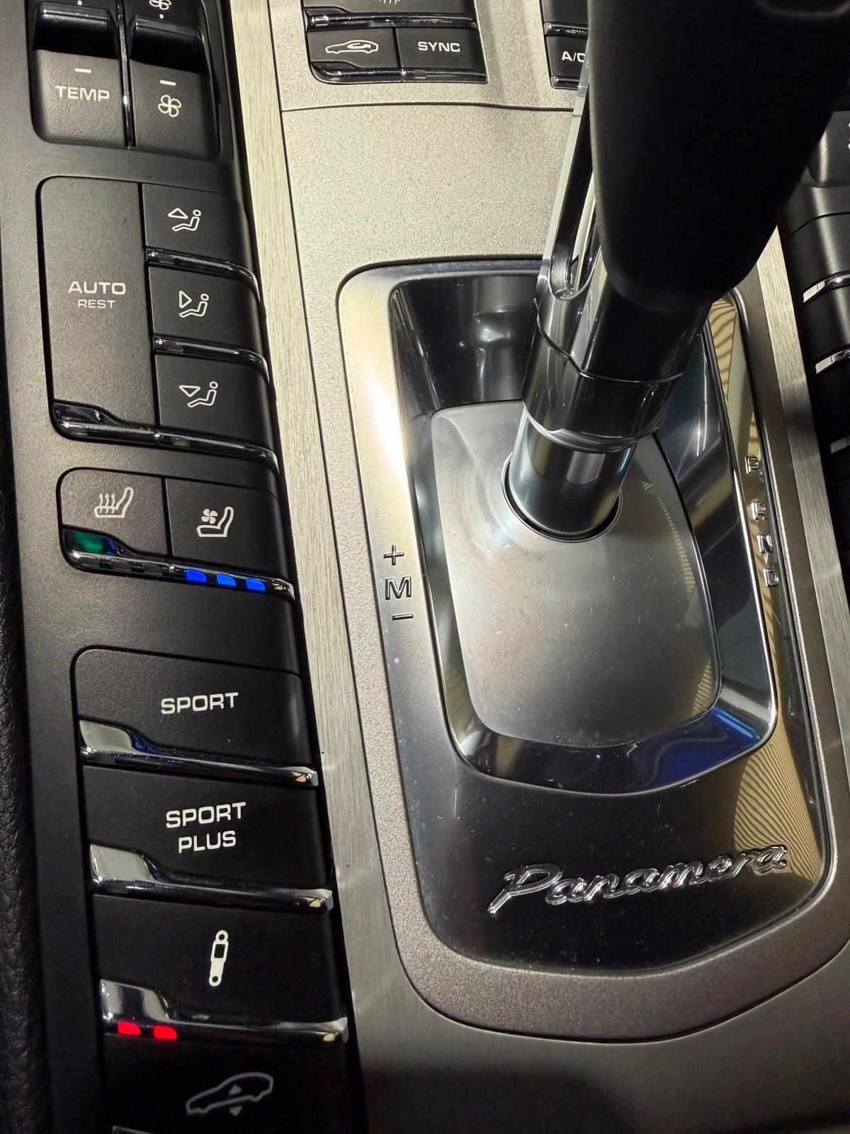 porsche-panamera-2014-hibrido-a-gasolina-2995cc