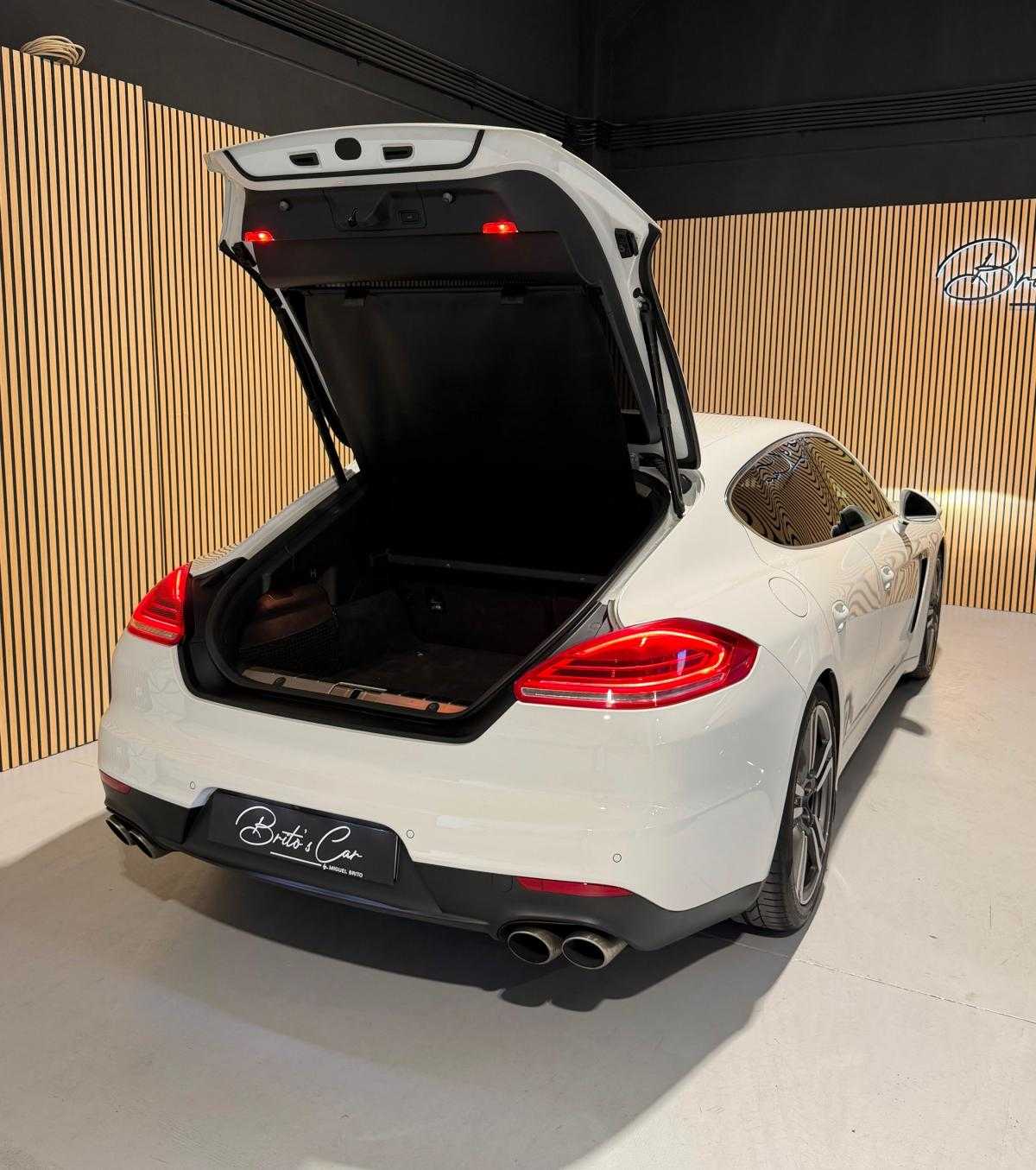porsche-panamera-2014-hibrido-a-gasolina-2995cc