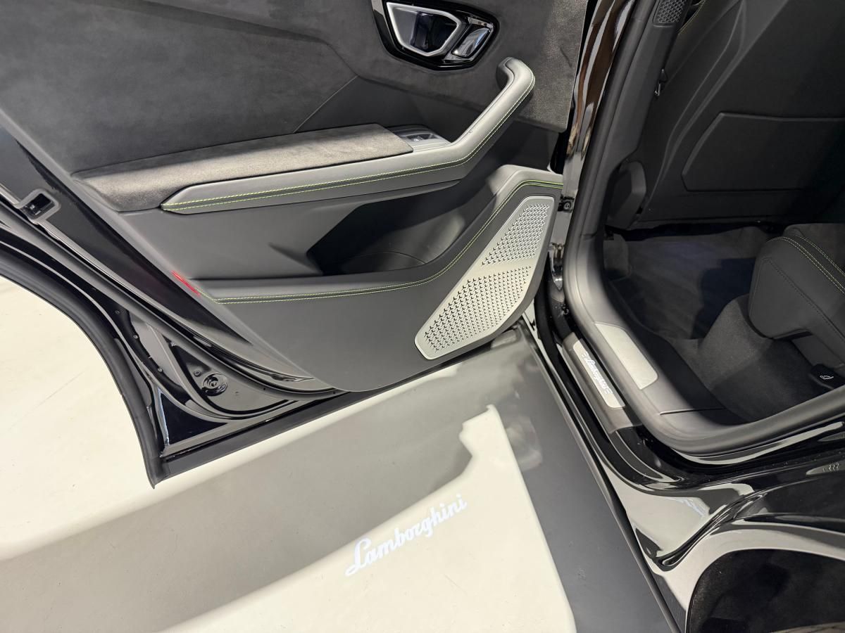 lamborghini-urus-2019-gasolina-3996cc