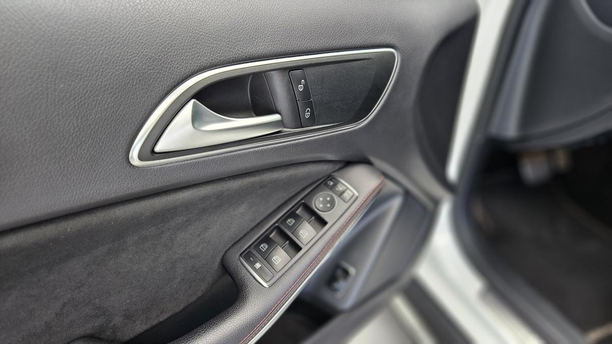 mercedes-benz-gla-2018-gasolina-1991cc