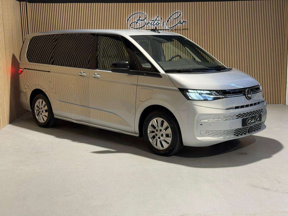 volkswagen-multivan-2023-hibrido-a-gasolina-1395cc