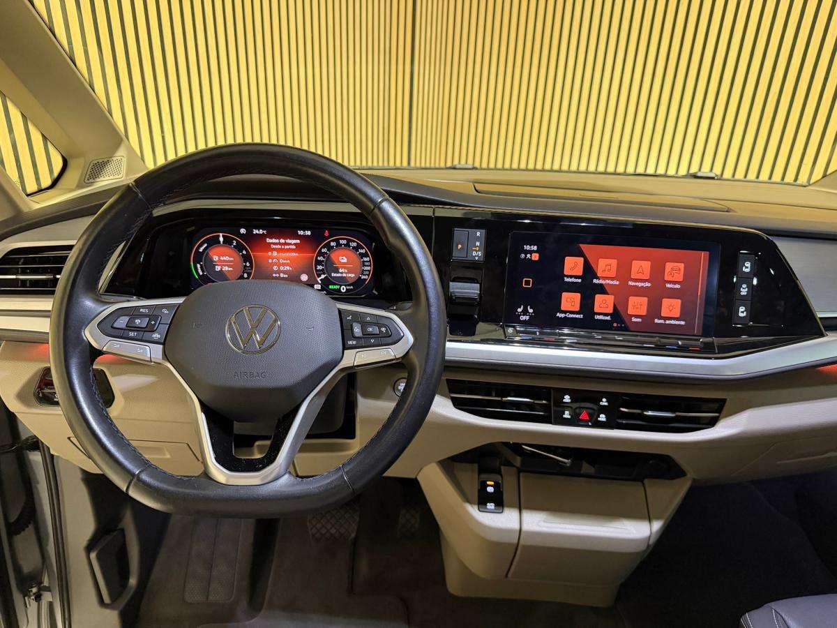 volkswagen-multivan-2023-hibrido-a-gasolina-1395cc