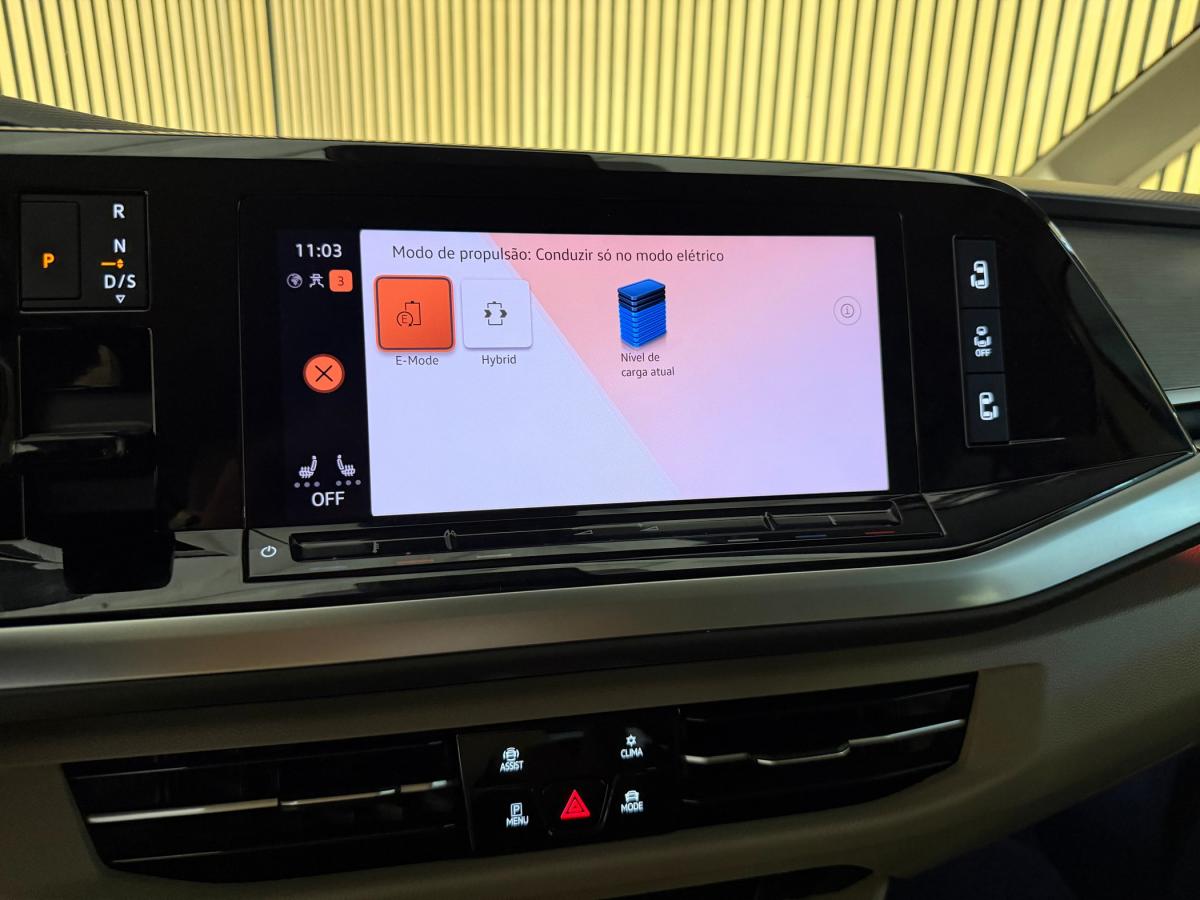 volkswagen-multivan-2023-hibrido-a-gasolina-1395cc
