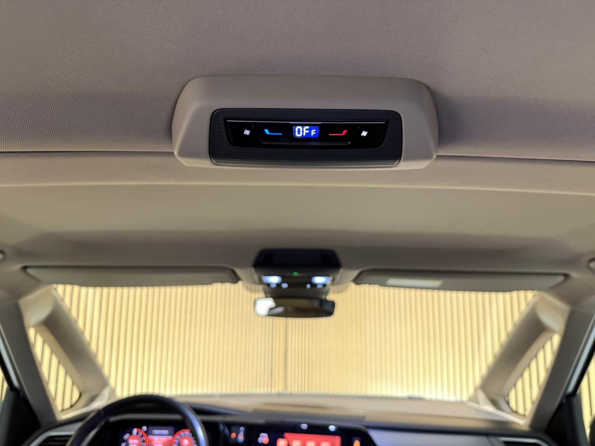 volkswagen-multivan-2023-hibrido-a-gasolina-1395cc