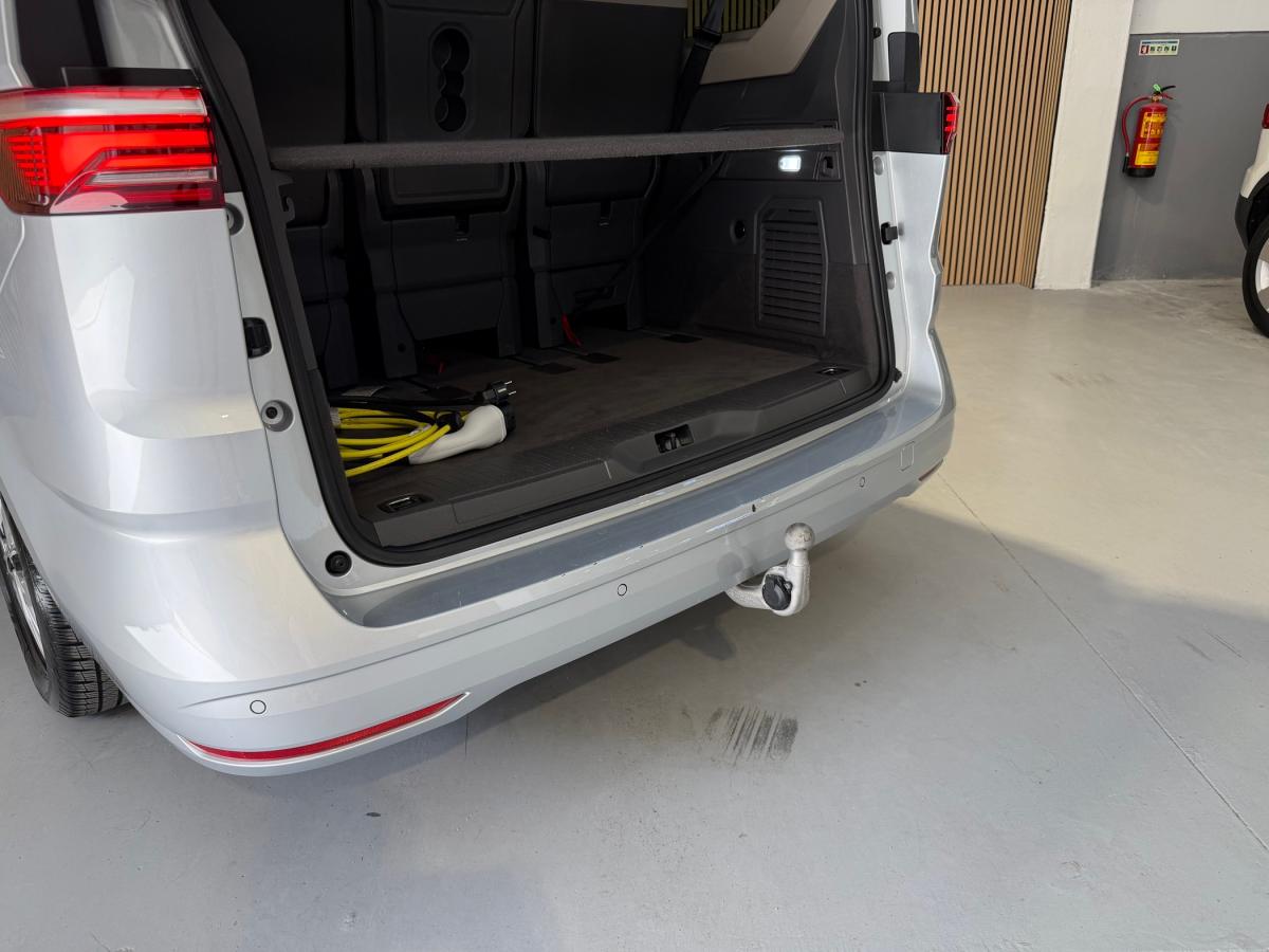 volkswagen-multivan-2023-hibrido-a-gasolina-1395cc