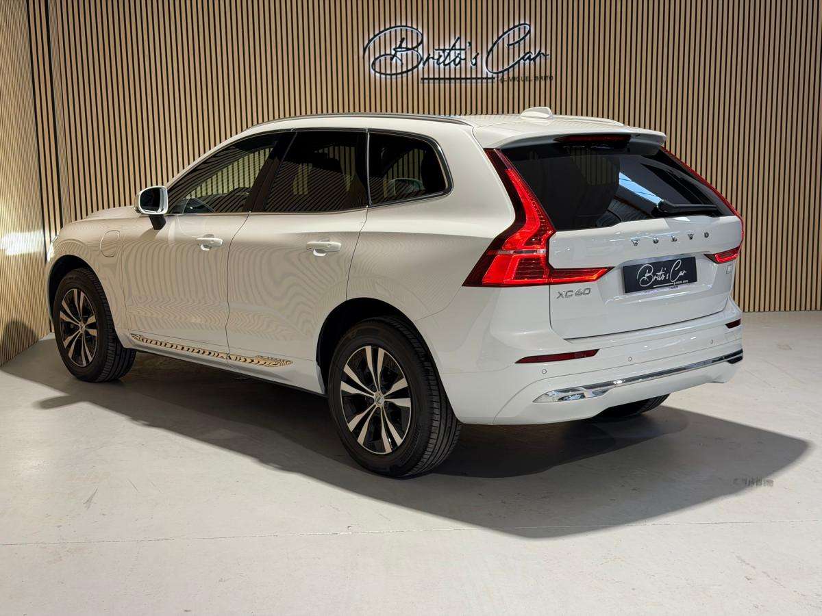 volvo-xc60-2021-hibrido-a-gasolina-1969cc