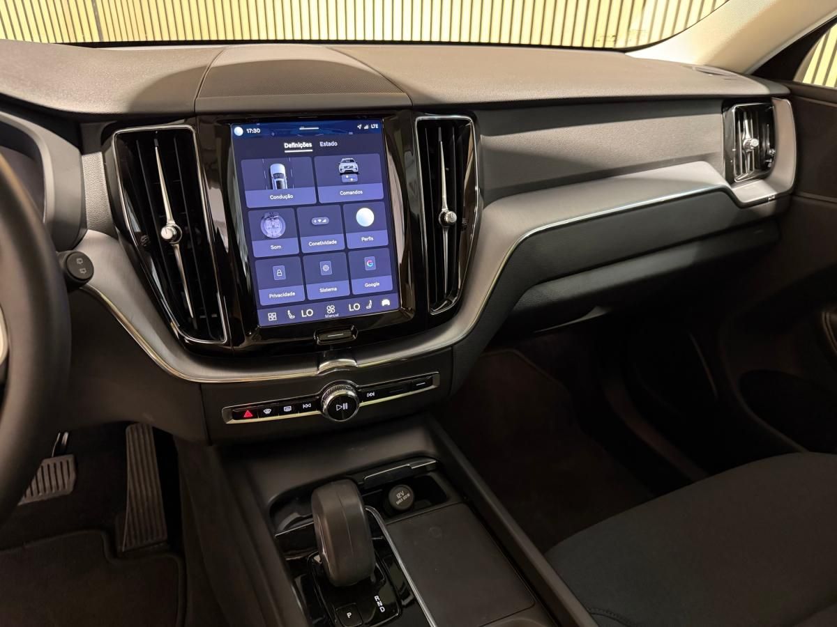 volvo-xc60-2021-hibrido-a-gasolina-1969cc