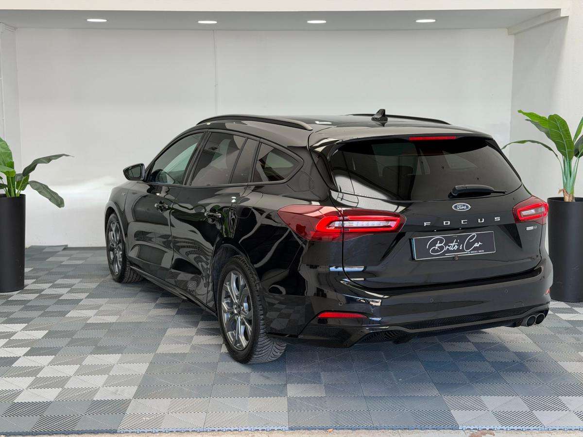ford-focus-sw-2023-gasolina-999cc