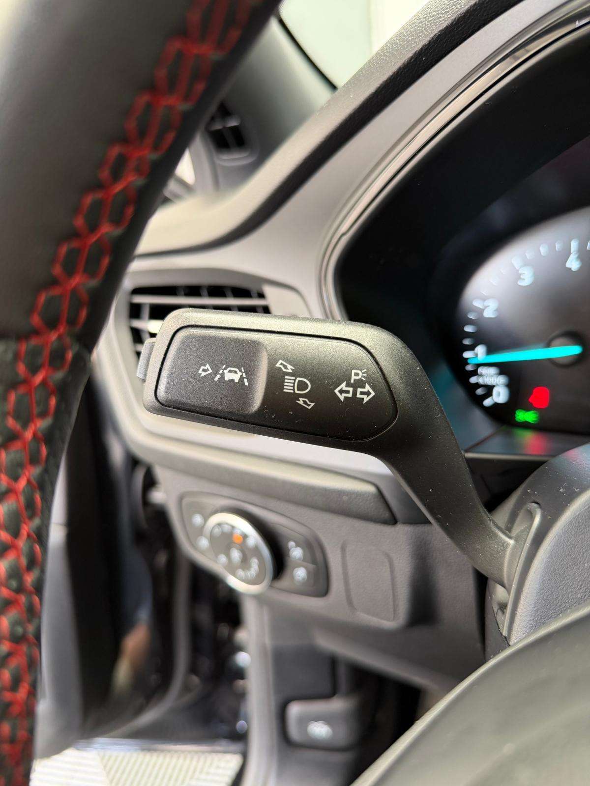 ford-focus-sw-2023-gasolina-999cc