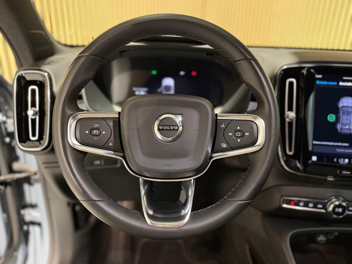 volvo-c40-2023-eletrico-0cc
