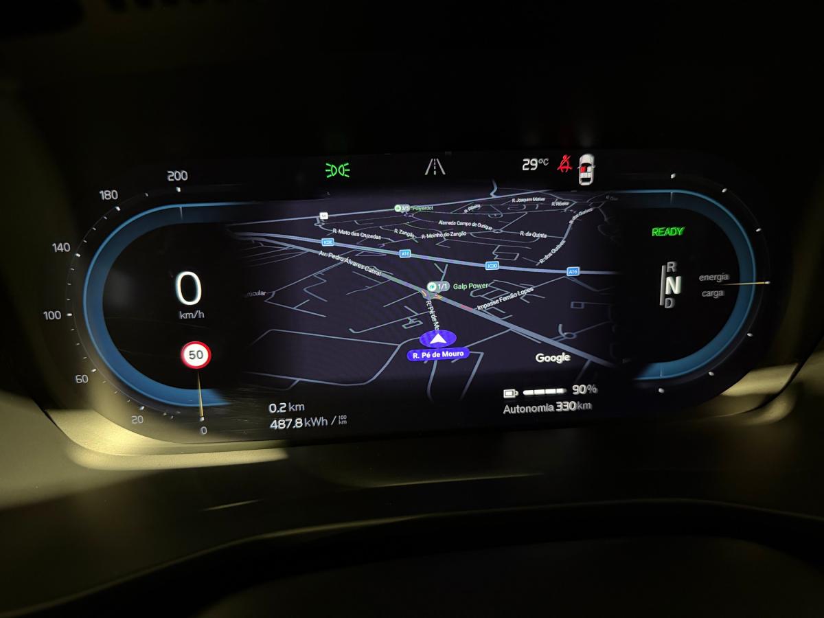 volvo-c40-2023-eletrico-0cc