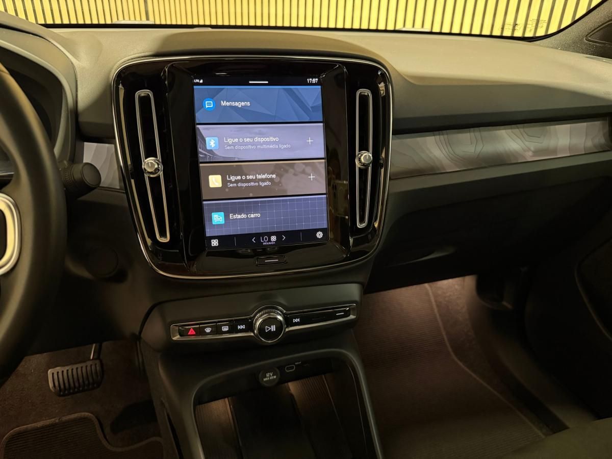 volvo-c40-2023-eletrico-0cc
