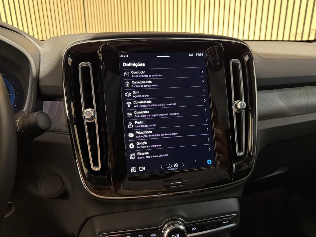 volvo-c40-2023-eletrico-0cc