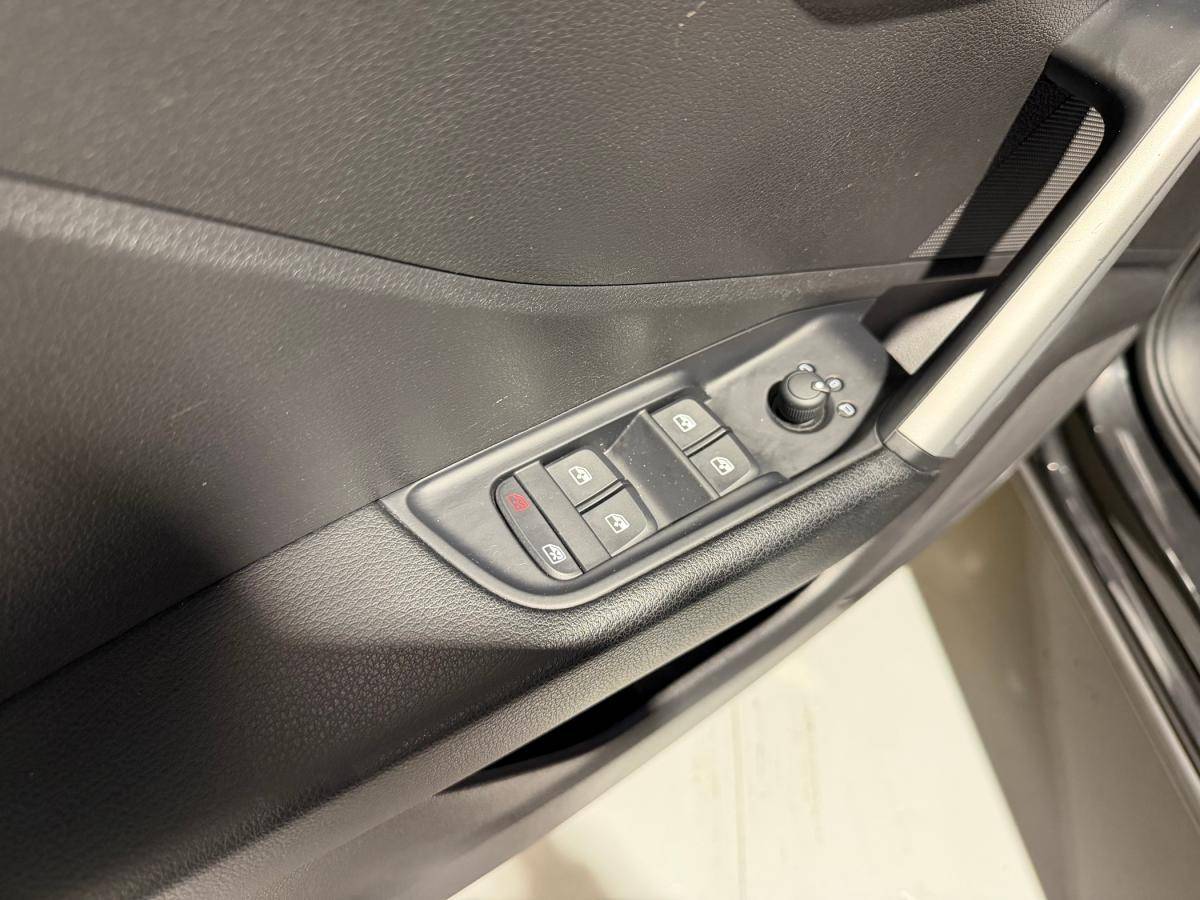 audi-q2-2017-gasolina-999cc