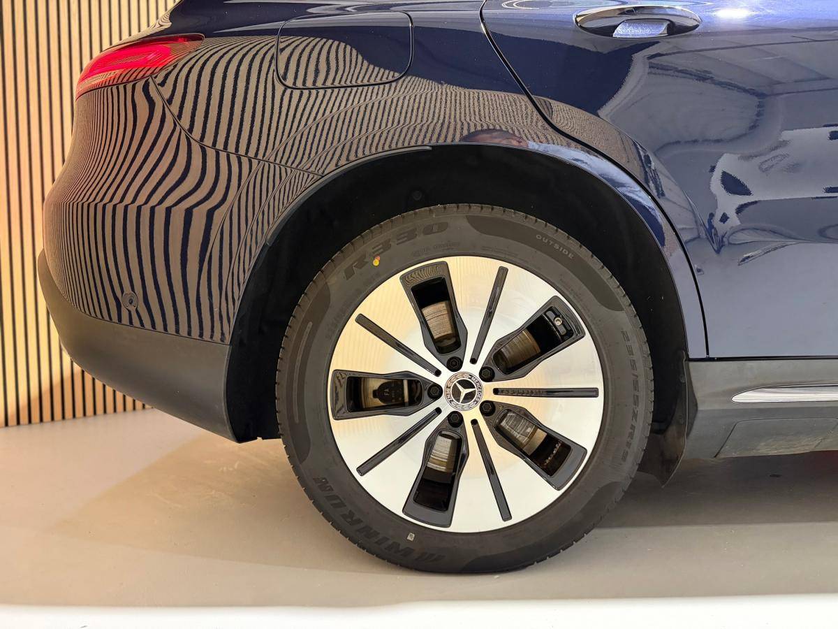mercedes-benz-eqc-2023-eletrico-500cc