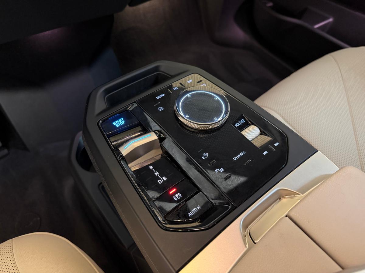 bmw-ix-2022-eletrico-500cc