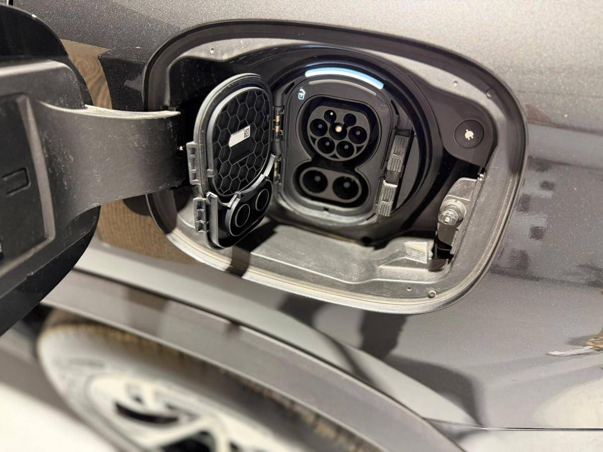 mercedes-benz-glc-2023-hibrido-a-gasolina-1991cc