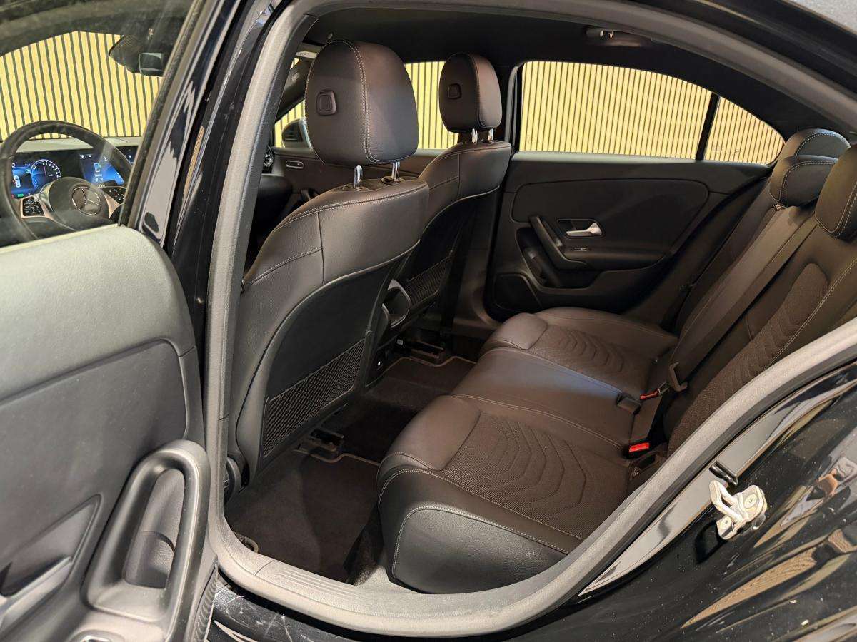 mercedes-benz-classe-a-2023-hibrido-a-gasolina-1332cc