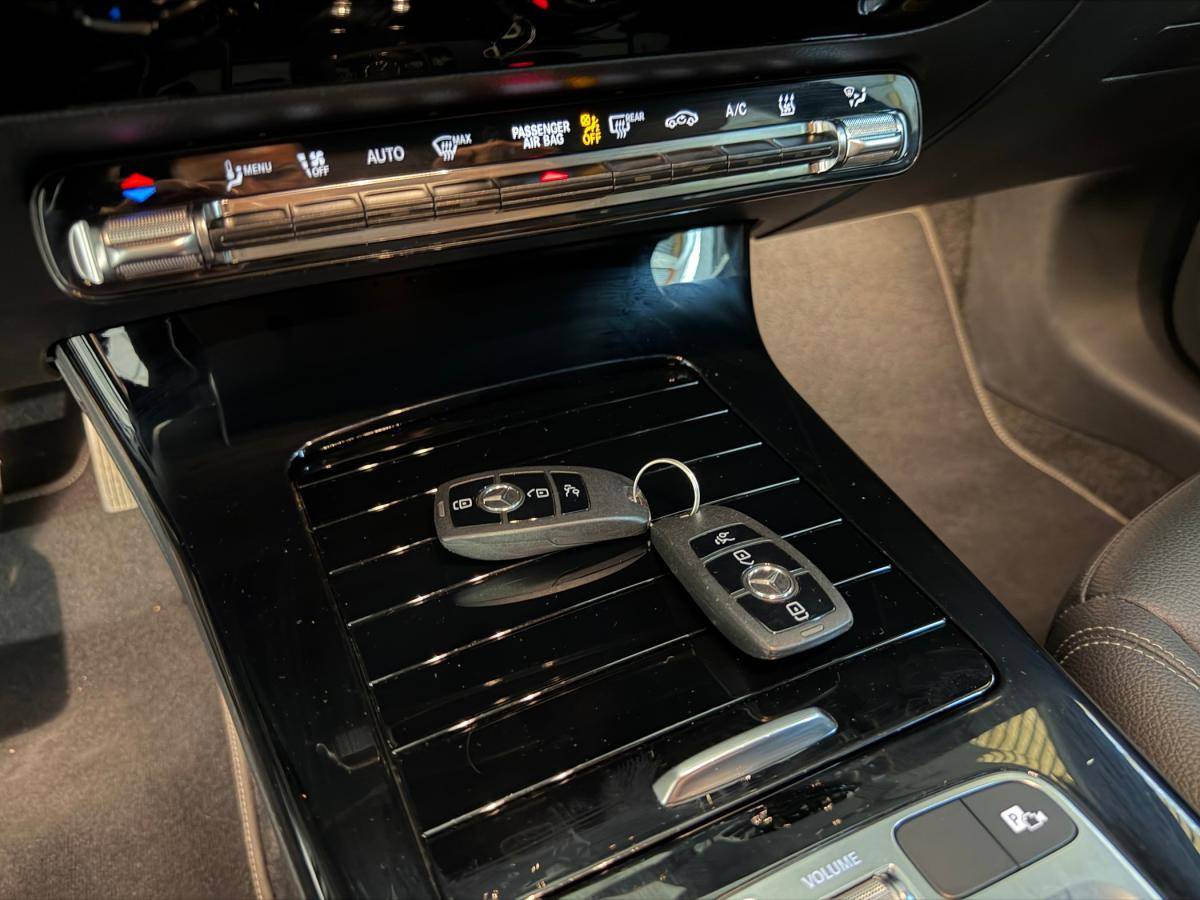 mercedes-benz-classe-a-2023-hibrido-a-gasolina-1332cc