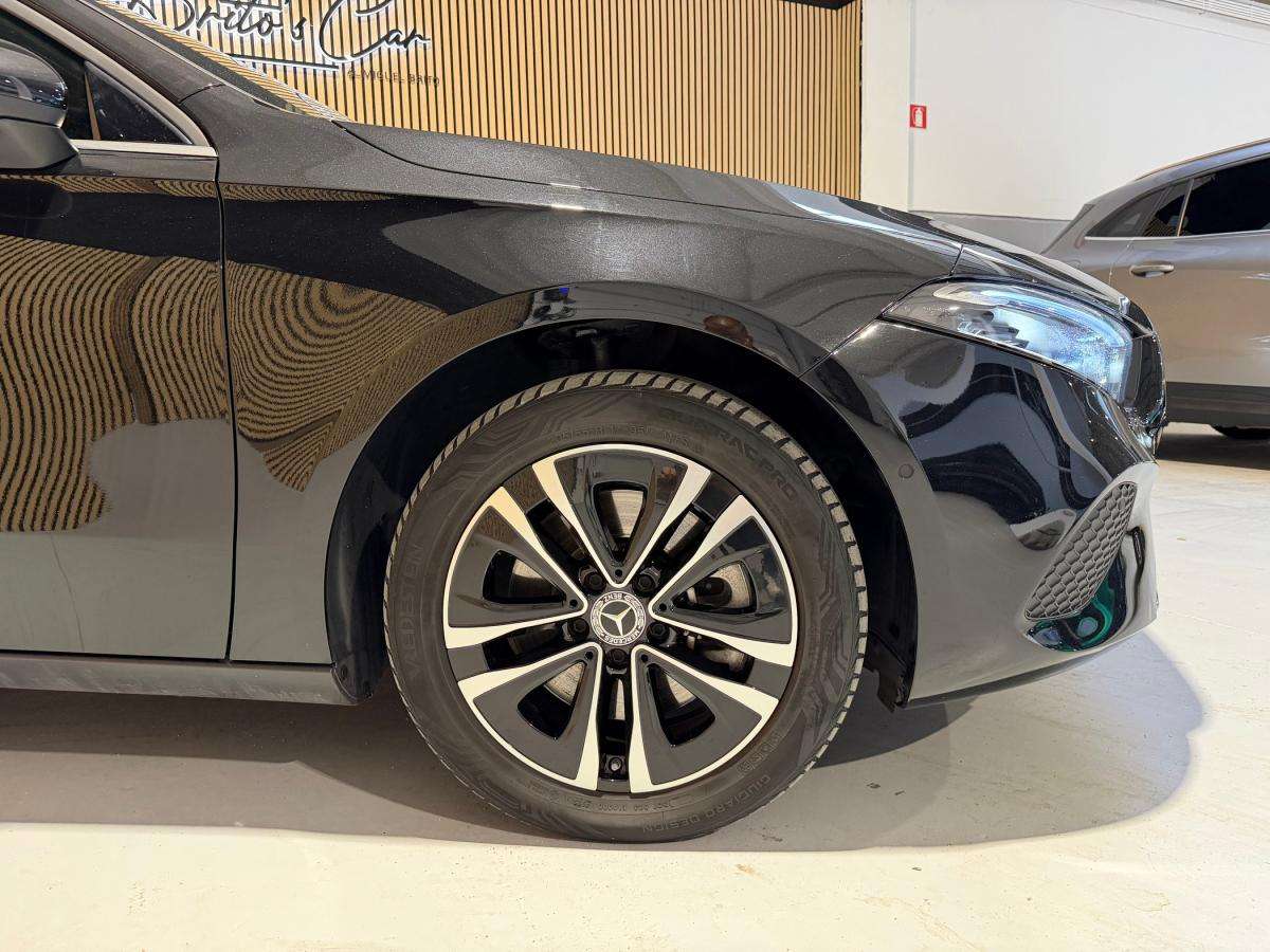 mercedes-benz-classe-a-2023-hibrido-a-gasolina-1332cc