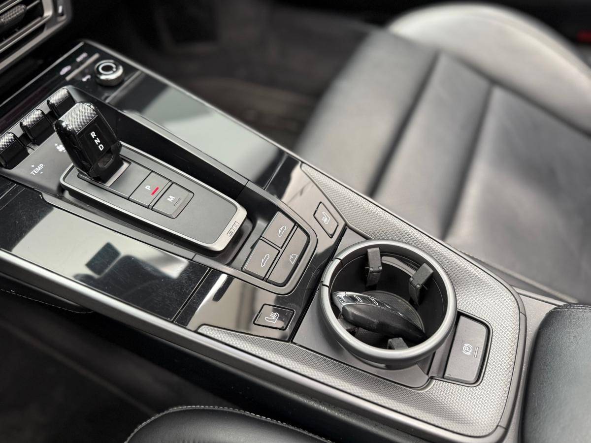 porsche-992-2020-gasolina-2981cc