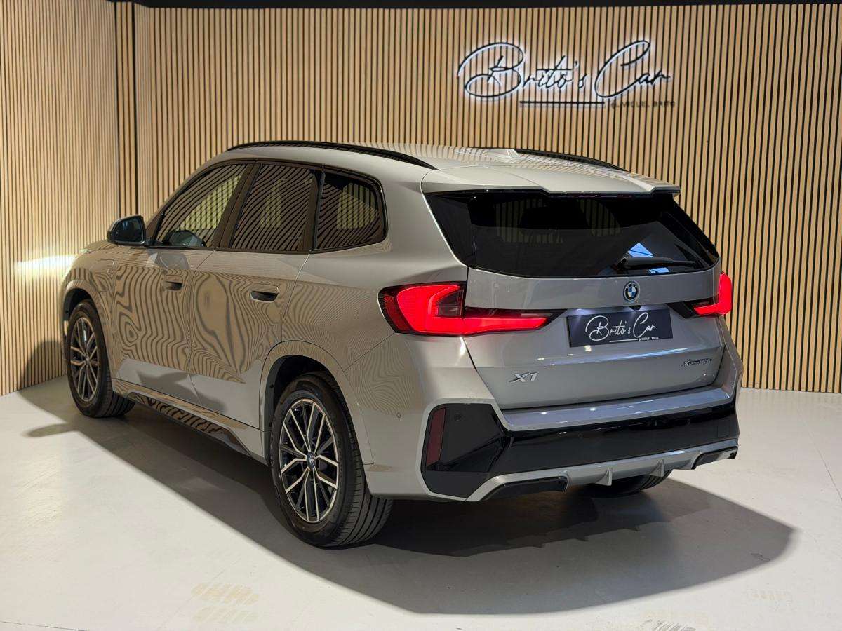 bmw-x1-2023-hibrido-a-gasolina-1499cc