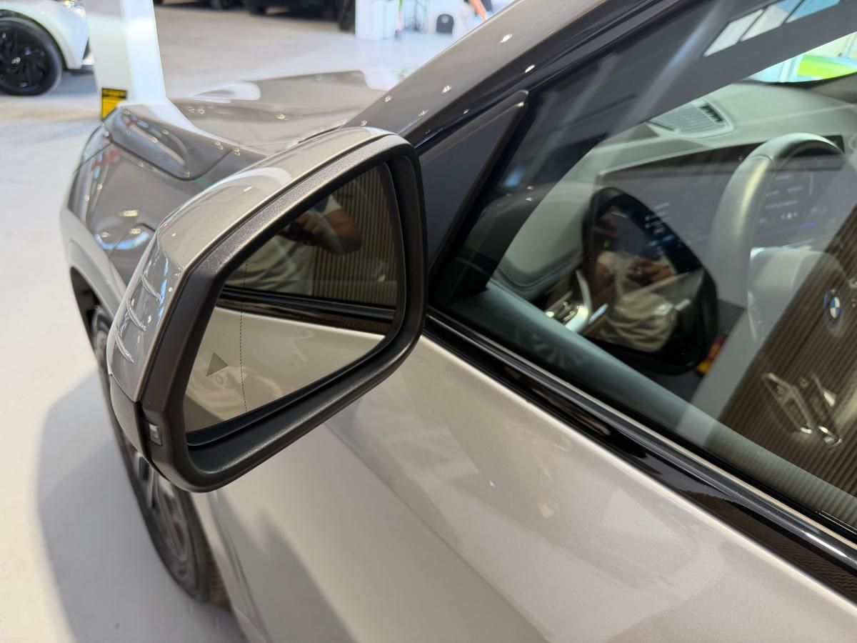 bmw-x1-2023-hibrido-a-gasolina-1499cc