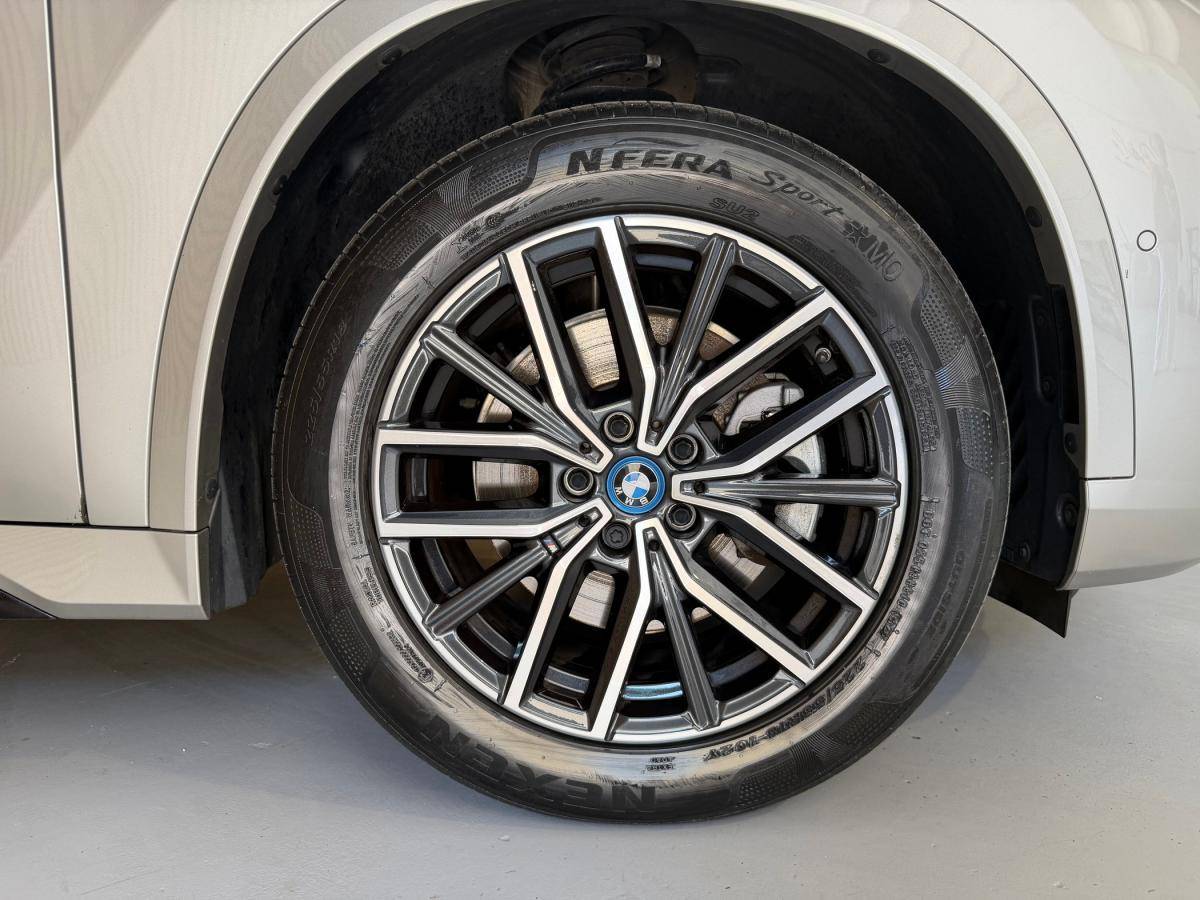 bmw-x1-2023-hibrido-a-gasolina-1499cc