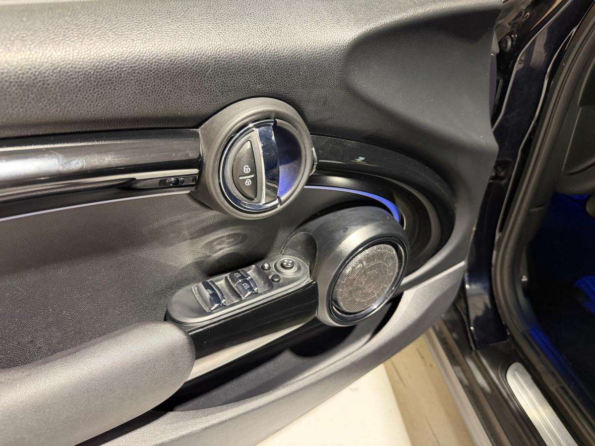 mini-cabrio-2023-gasolina-1499cc