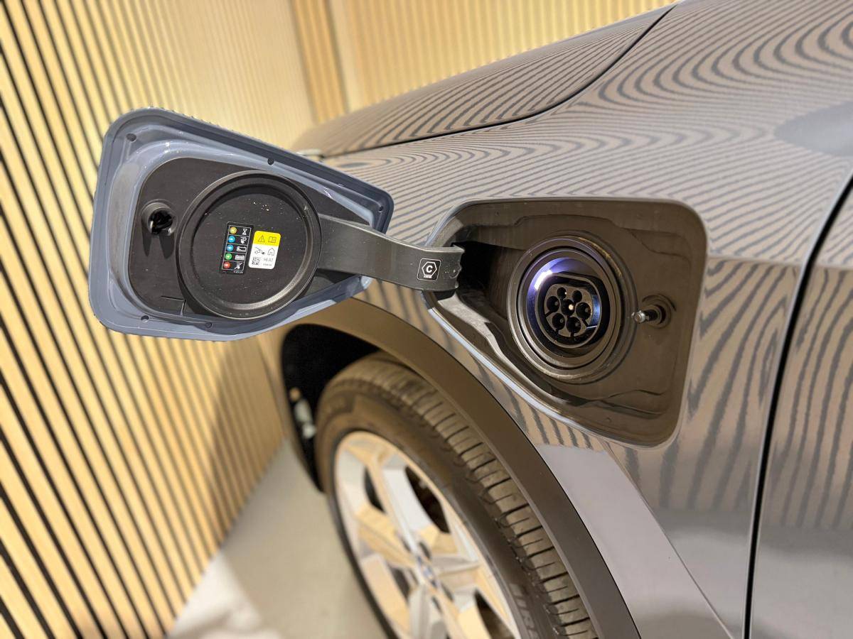 bmw-x1-2024-hibrido-a-gasolina-1499cc