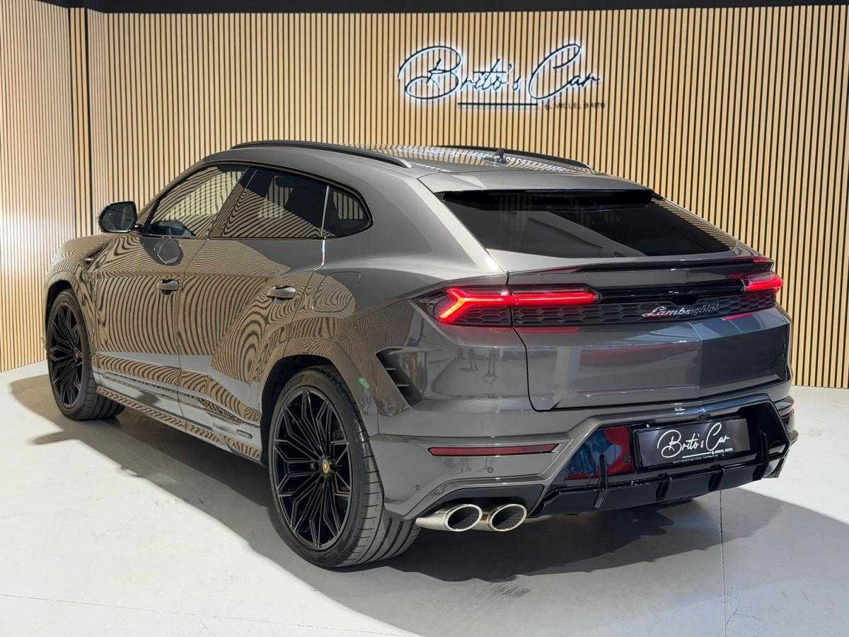 lamborghini-urus-2026-hibrido-a-gasolina-3996cc