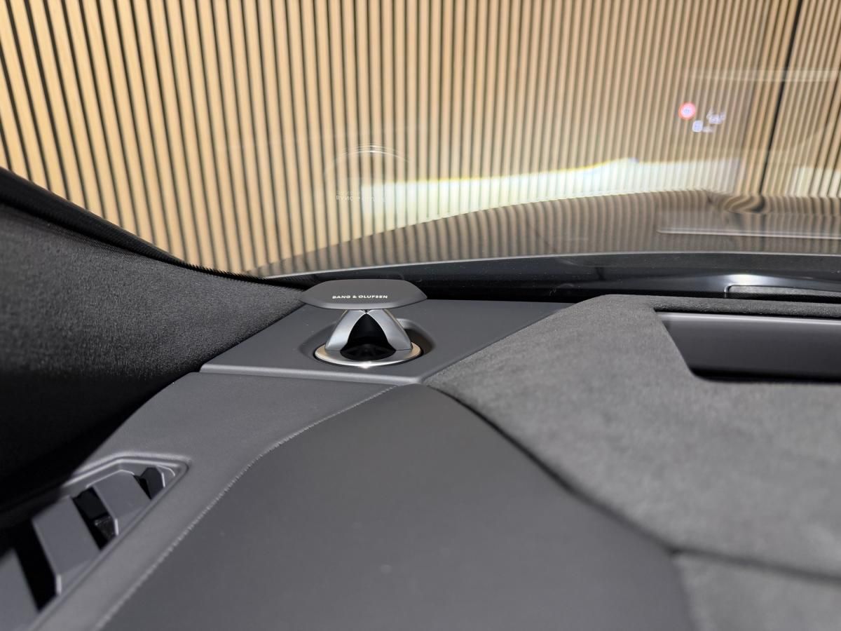 lamborghini-urus-2026-hibrido-a-gasolina-3996cc