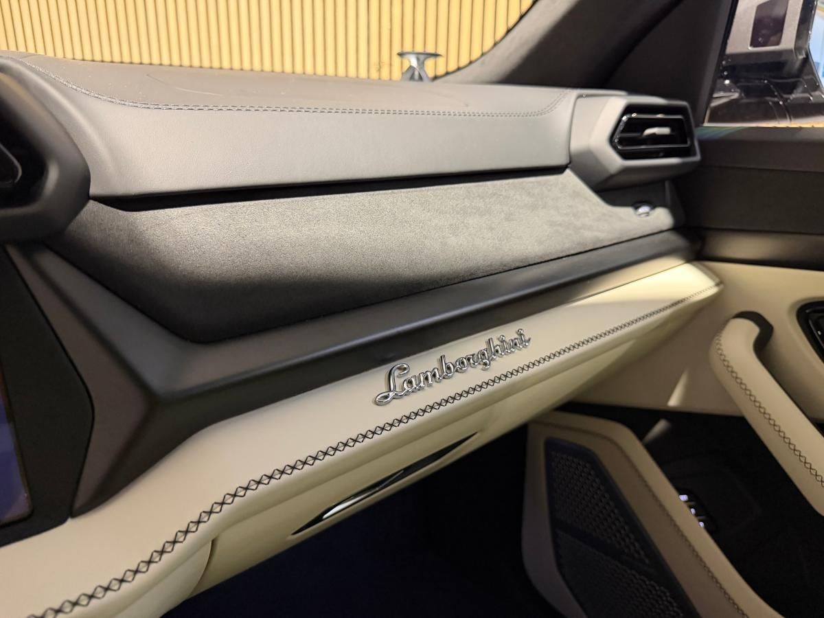 lamborghini-urus-2026-hibrido-a-gasolina-3996cc