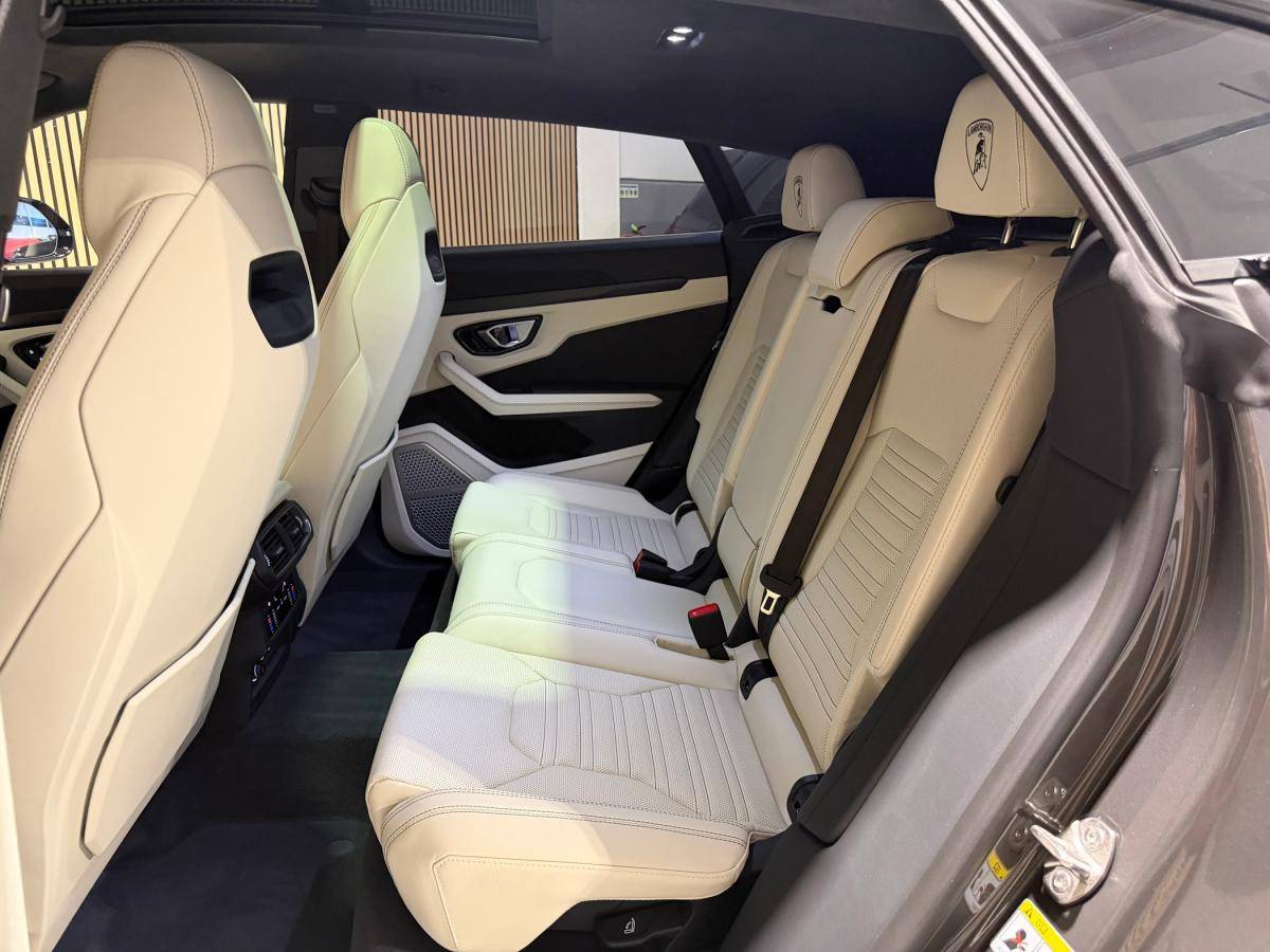 lamborghini-urus-2026-hibrido-a-gasolina-3996cc