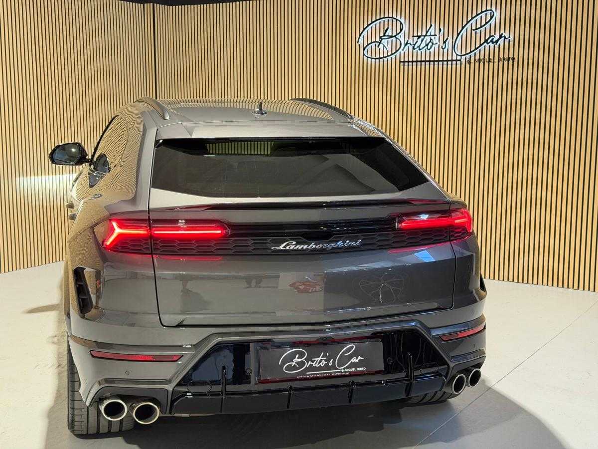 lamborghini-urus-2026-hibrido-a-gasolina-3996cc