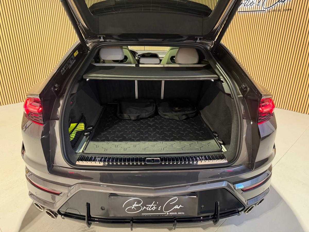 lamborghini-urus-2026-hibrido-a-gasolina-3996cc