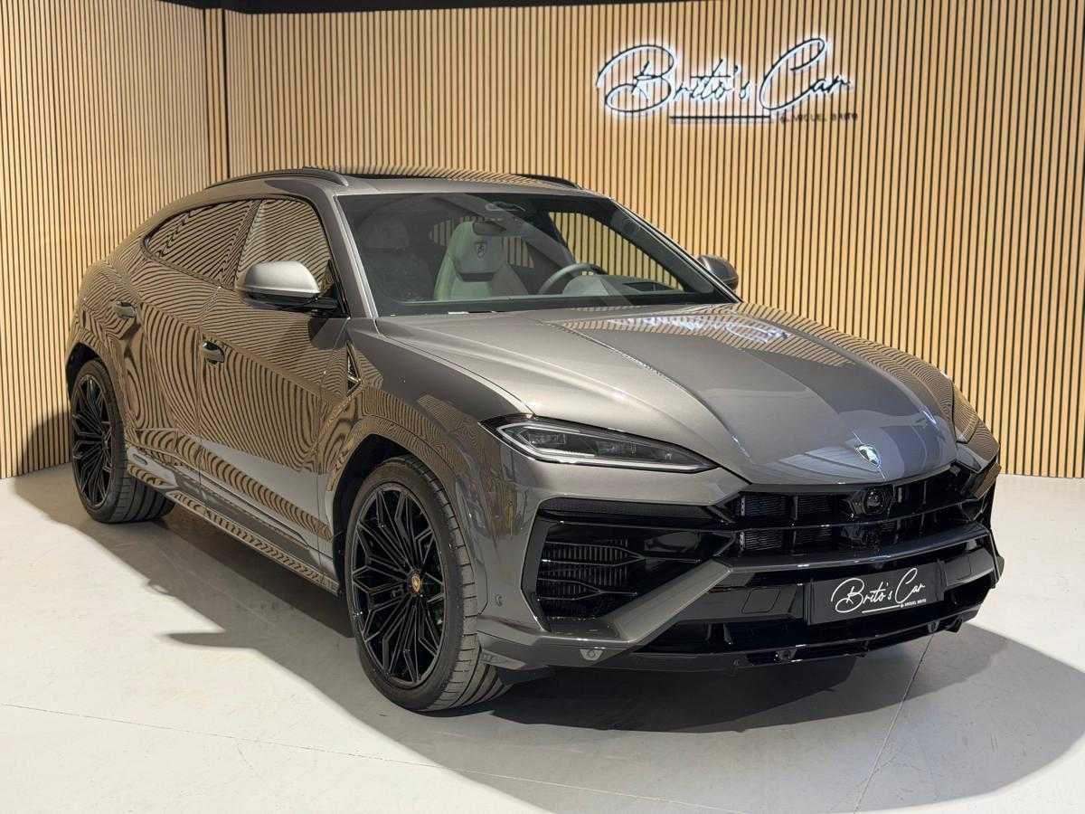 lamborghini-urus-2026-hibrido-a-gasolina-3996cc