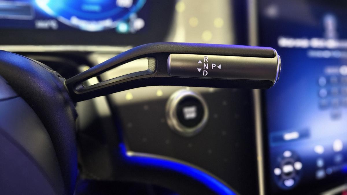 mercedes-benz-eqs-2023-eletrico-500cc