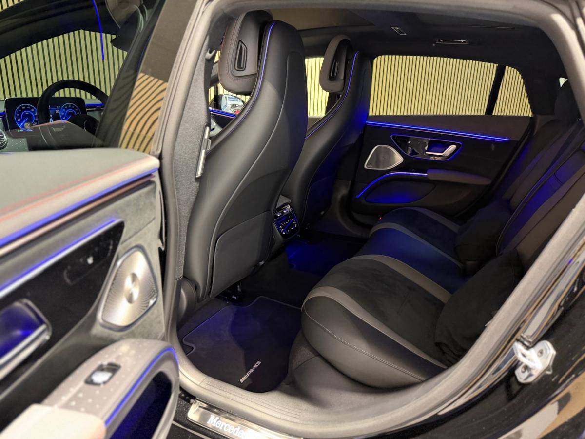 mercedes-benz-eqs-2023-eletrico-500cc