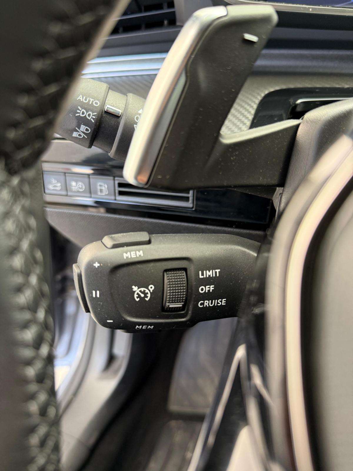 peugeot-508-sw-2023-hibrido-a-gasolina-1598cc