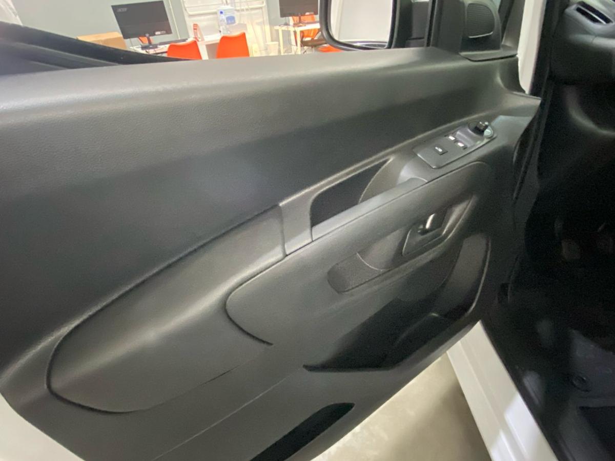citroen-berlingo-2023-diesel-1499cc