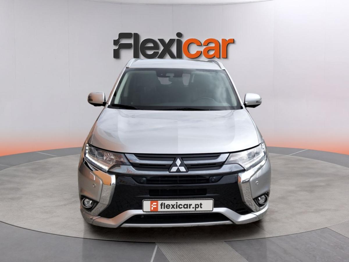mitsubishi-outlander-2018-hibrido-a-gasolina-1998cc