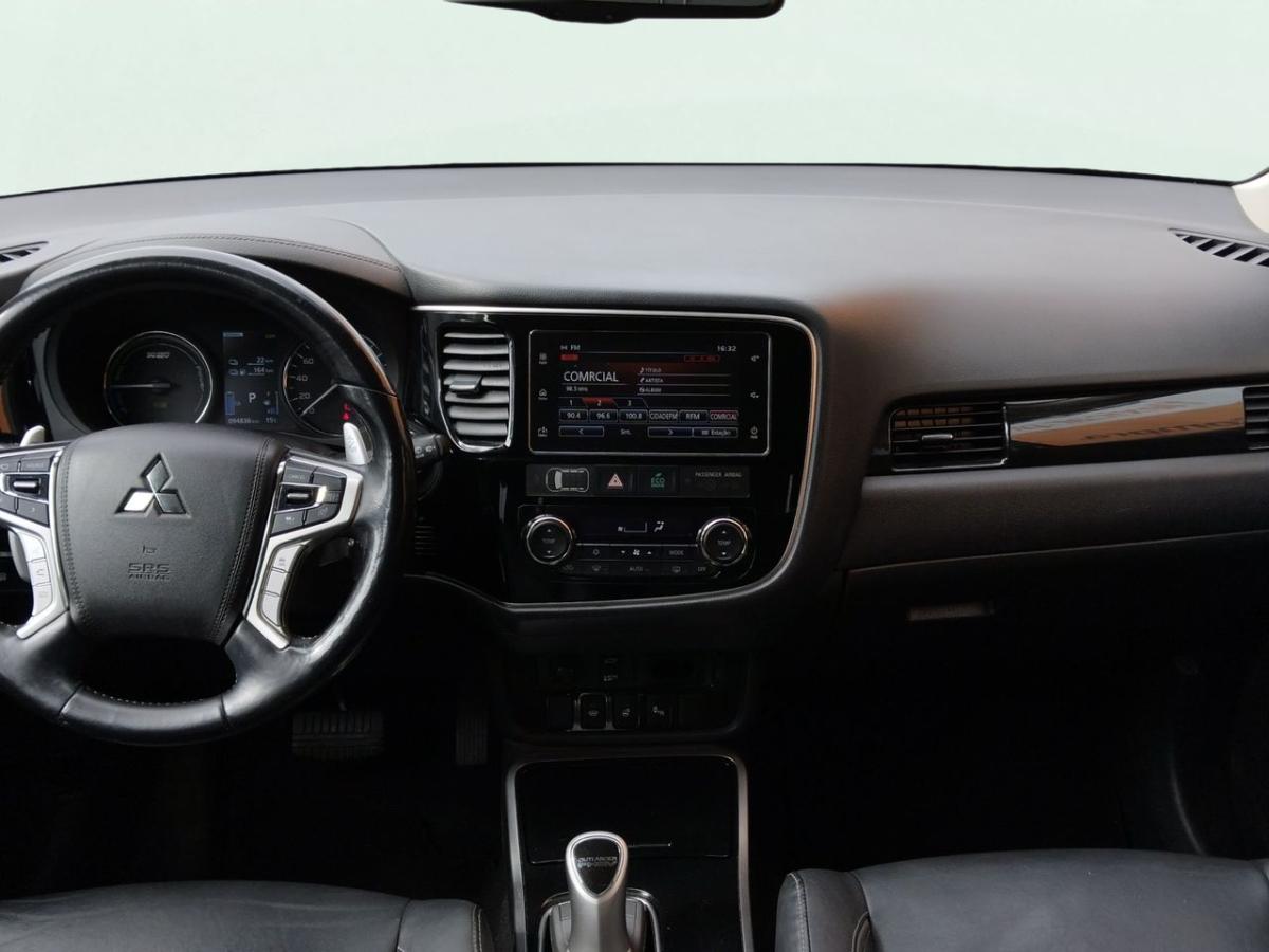 mitsubishi-outlander-2018-hibrido-a-gasolina-1998cc